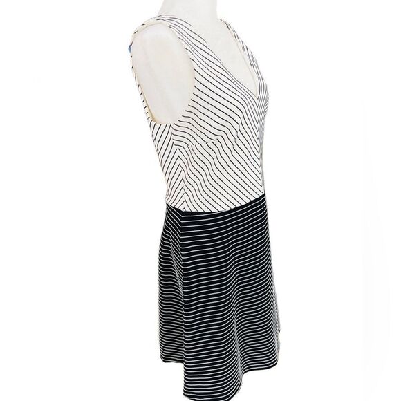 LOFT | Black & Off-White Mixed Stripe Sleeveless Fit &  Flare Dress * size 10 - Picture 5 of 7